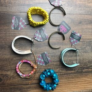 Paparazzi bracket lot